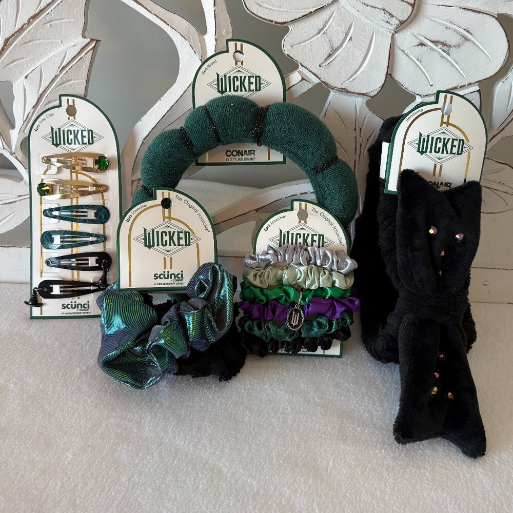 NWT - Wicked Scunci By Conair Elphaba Hair Accessories Set